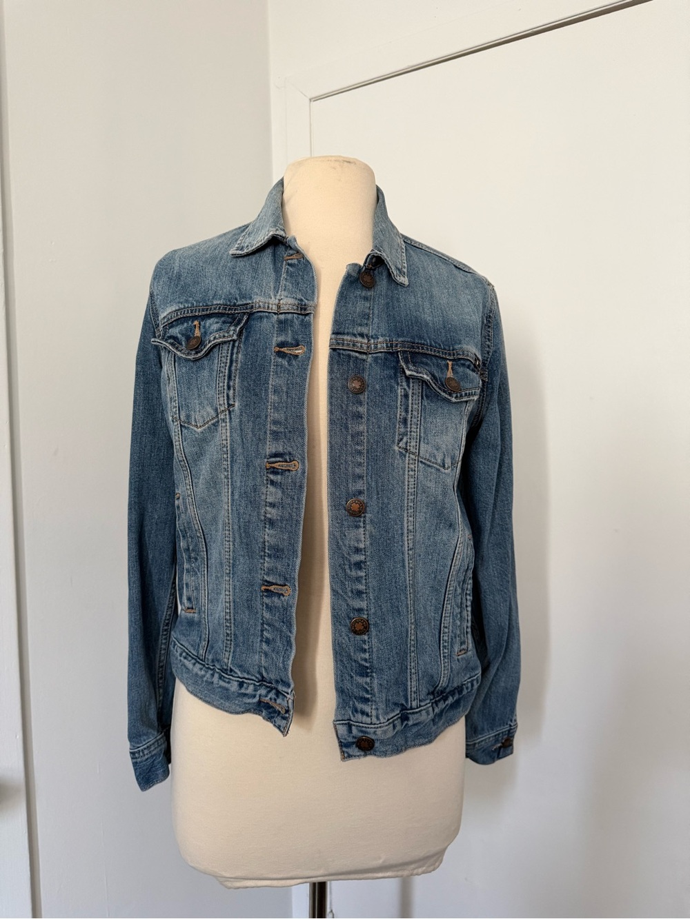 Lucky Brand Light Blue Denim Jean Jacket